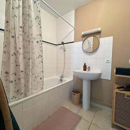 Lägenhet Des Berges En Rdc Et Parking Prive Soissons