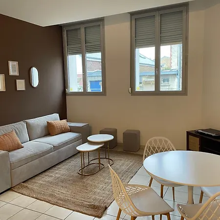 Des Berges En Rdc Et Parking Prive * Soissons